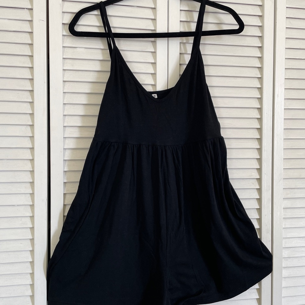 Black Sleeveless Women's Top
